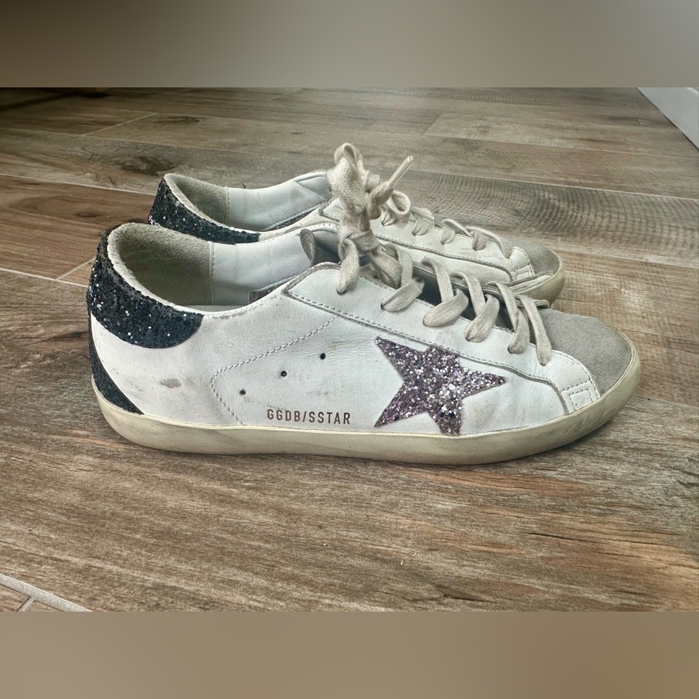 Golden Goose White Leather Sneaker with Pink Glitter Star and Black Heel - Picture 3 of 9